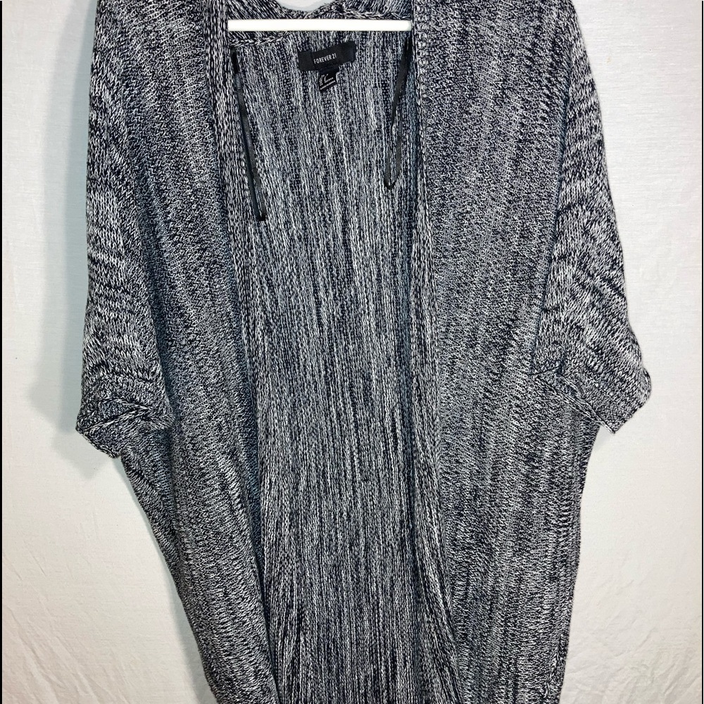Short Sleeve Long Silver & Black Cardigan
